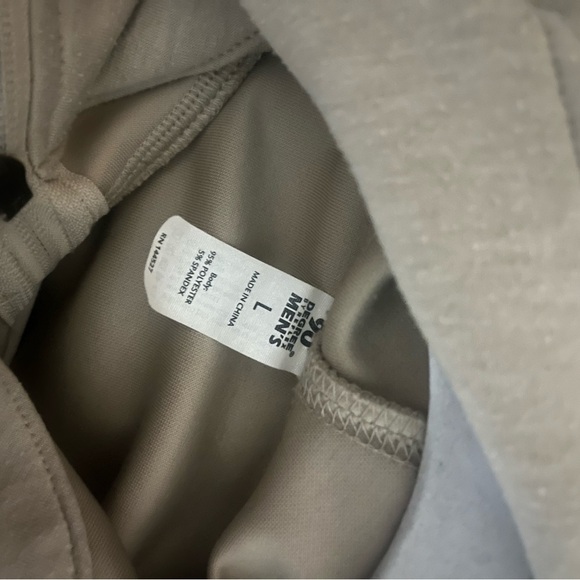 Men’s 90 Degree By Reflex Tan Zip Up Sweater with Hood - Picture 2 of 3